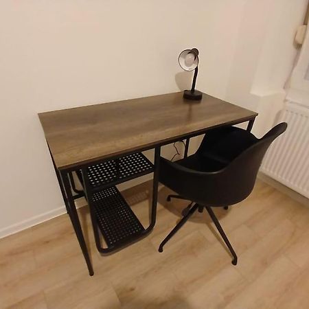 Appartement F1 Orchidee Mulhouse Esterno foto